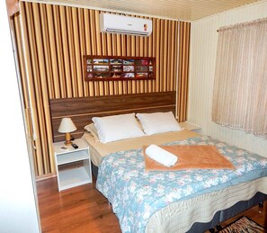 尊尚聯排別墅, 4 間臥室 | 4 間睡房、免費 Wi-Fi、床單