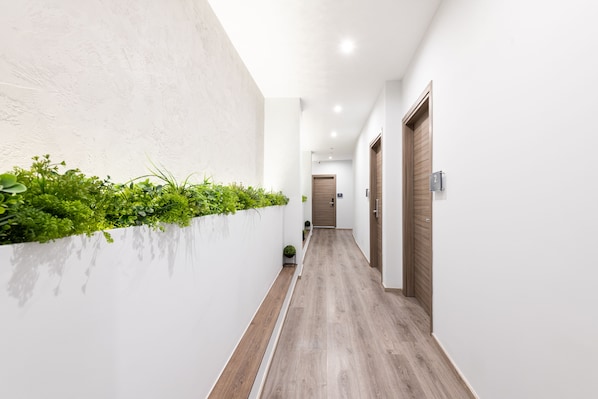 Hallway - Enattica Monastiraki Living (Athens)