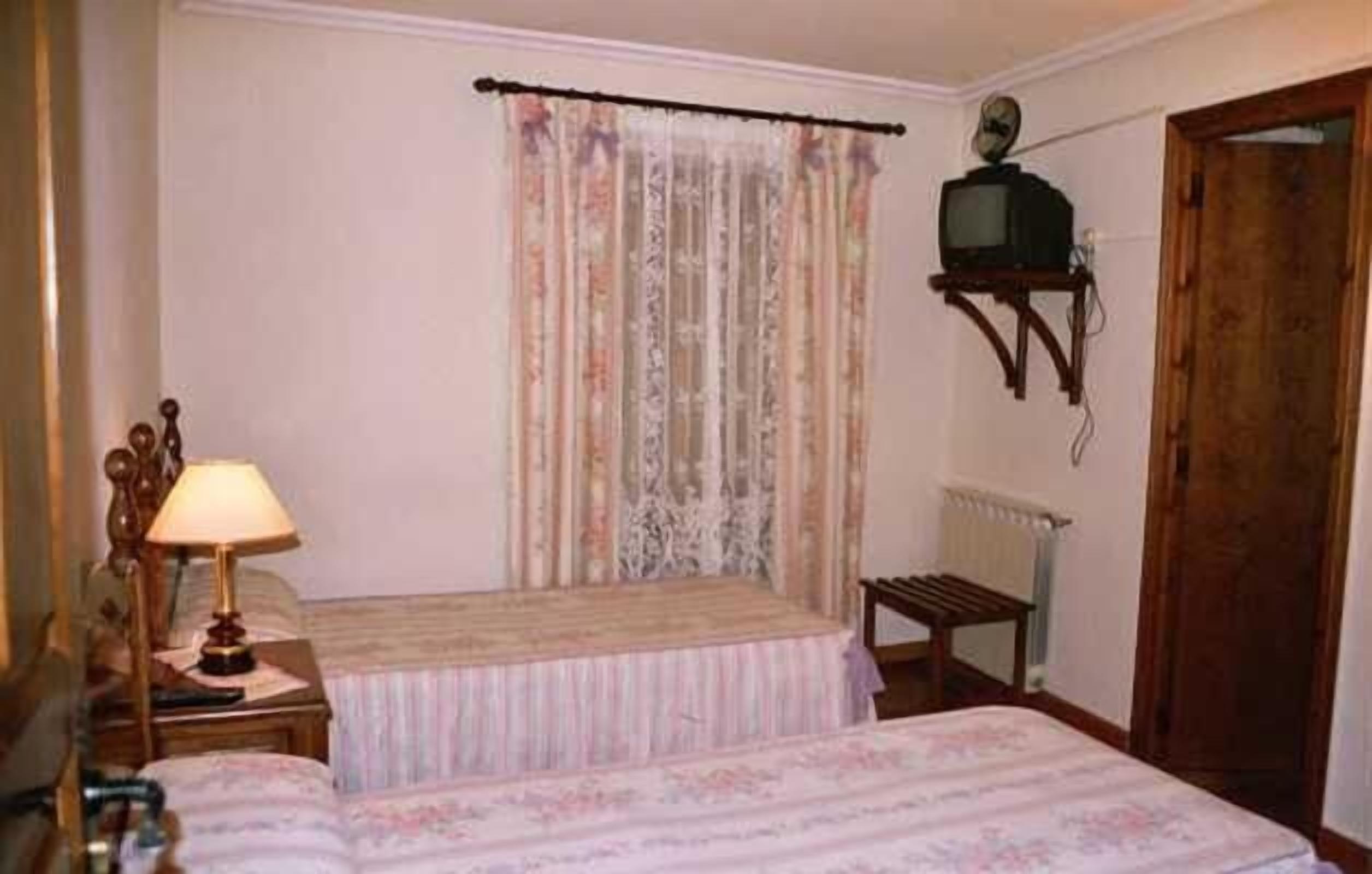 Minibar, desk, iron/ironing board (on request), WiFi (free)
