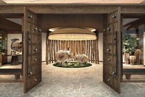 Lounge - JW Marriott Mount Kenya Rhino Reserve Safari Camp (Laikipia County)