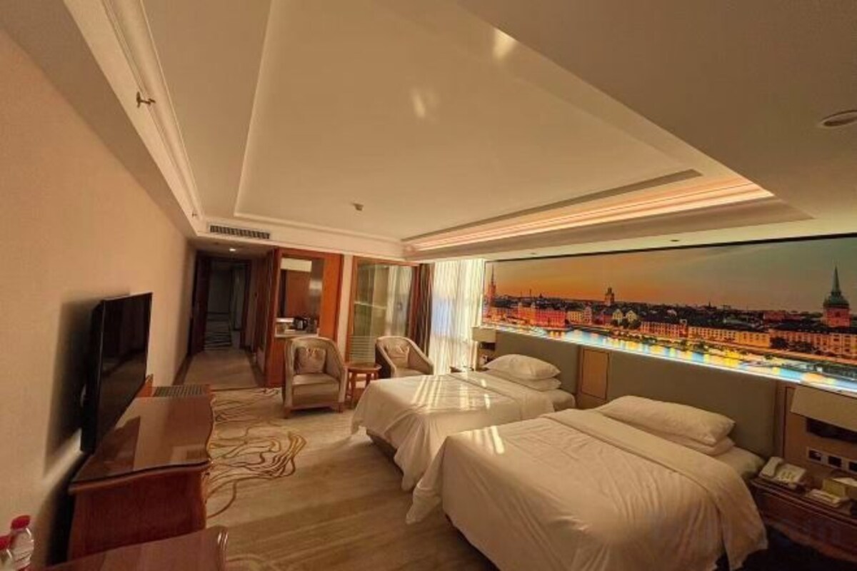 2-bed Room With City View