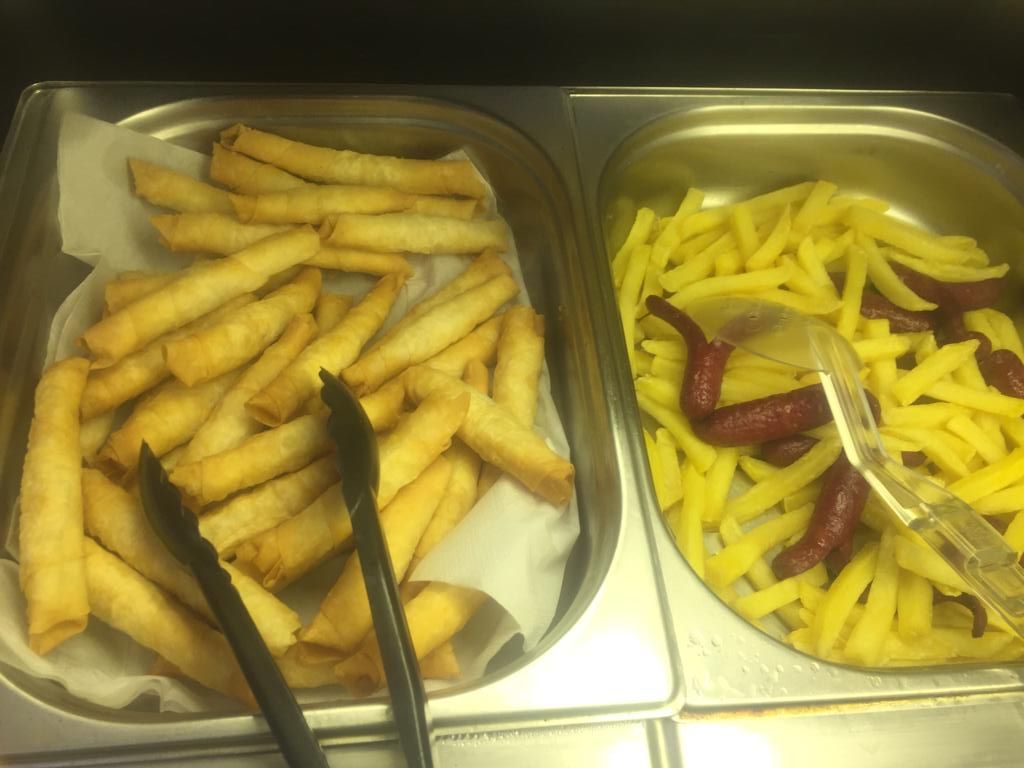 breakfast, lunch and dinner served