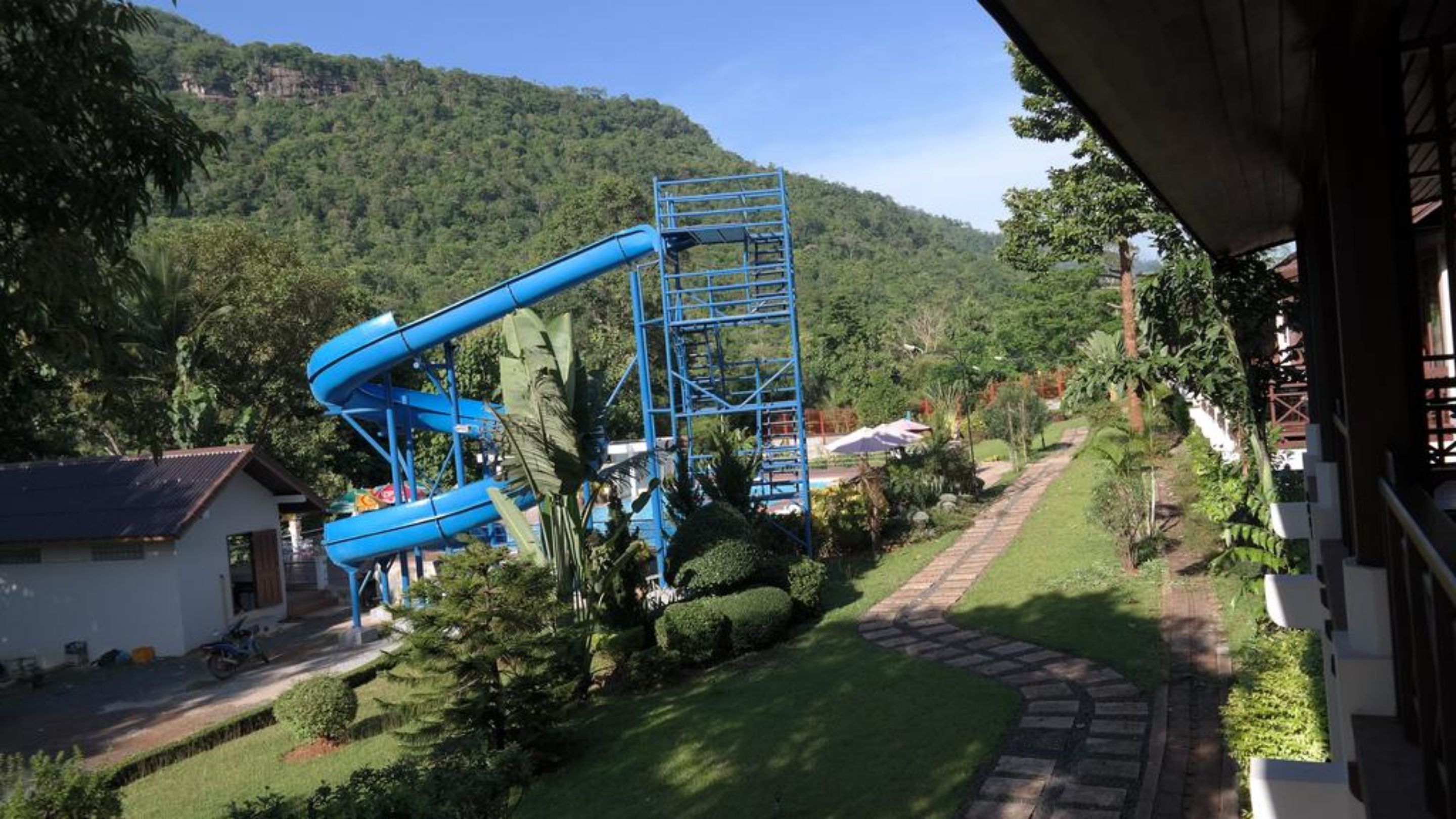 Quang cảnh nhìn từ nơi lưu trú