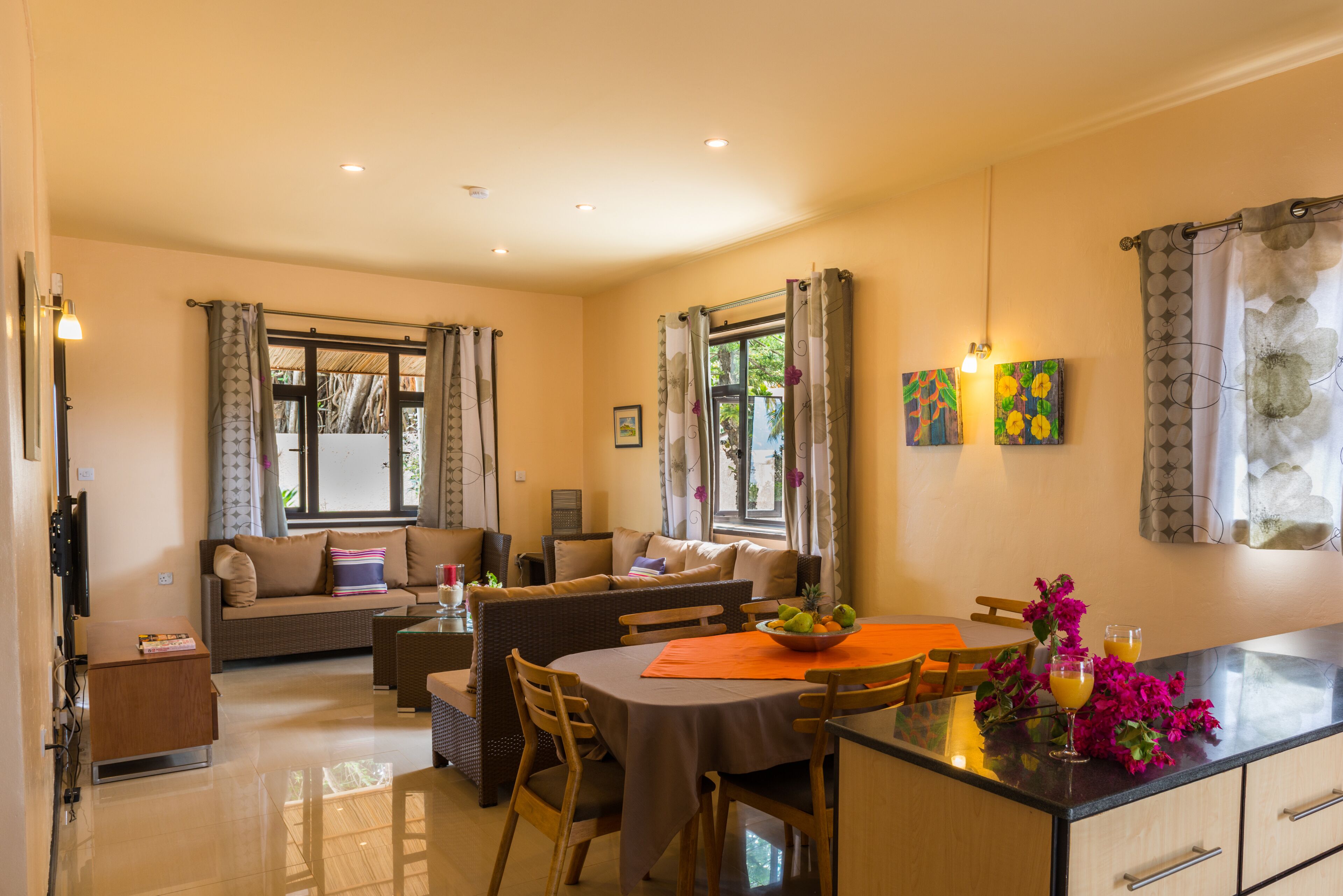 Foto - Villasun Beachfront Villa