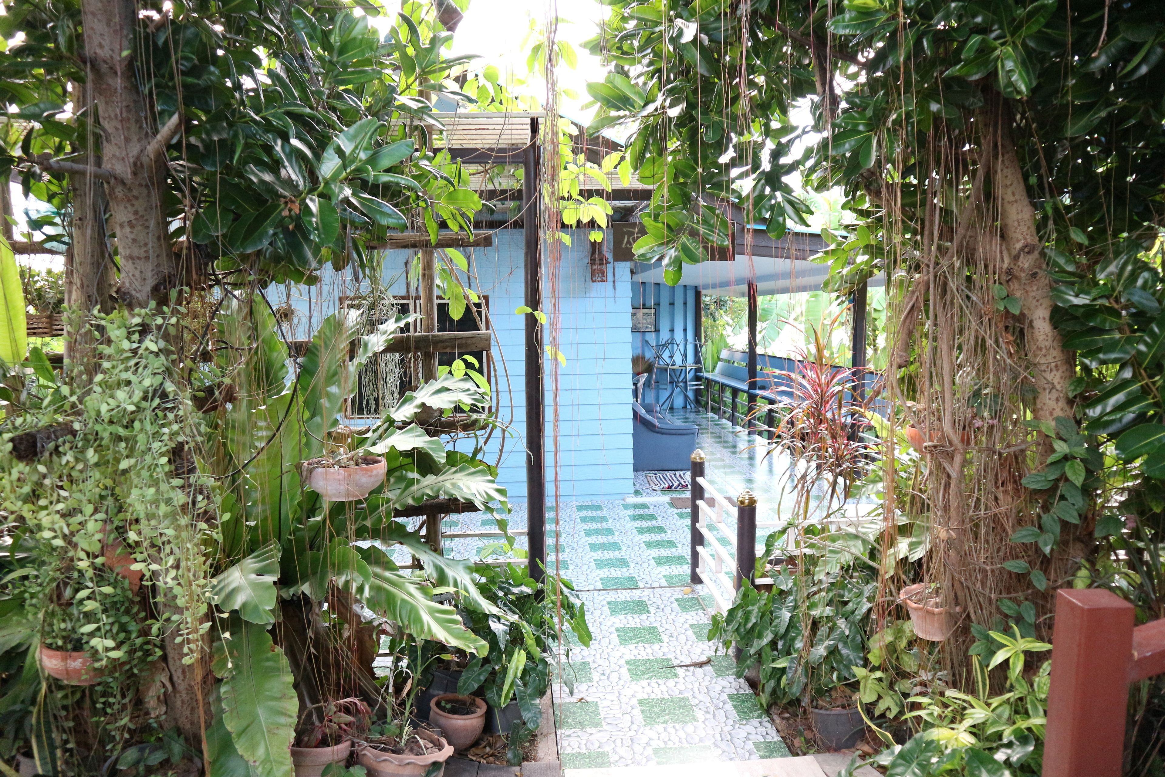 Baan Klang Nam | Premium bedding, pillowtop beds, blackout drapes, rollaway beds