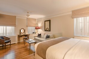 Junior Suite, Semi Ground Level | 1 bedroom, premium bedding, pillowtop beds, minibar - Noble Suites (Athens)