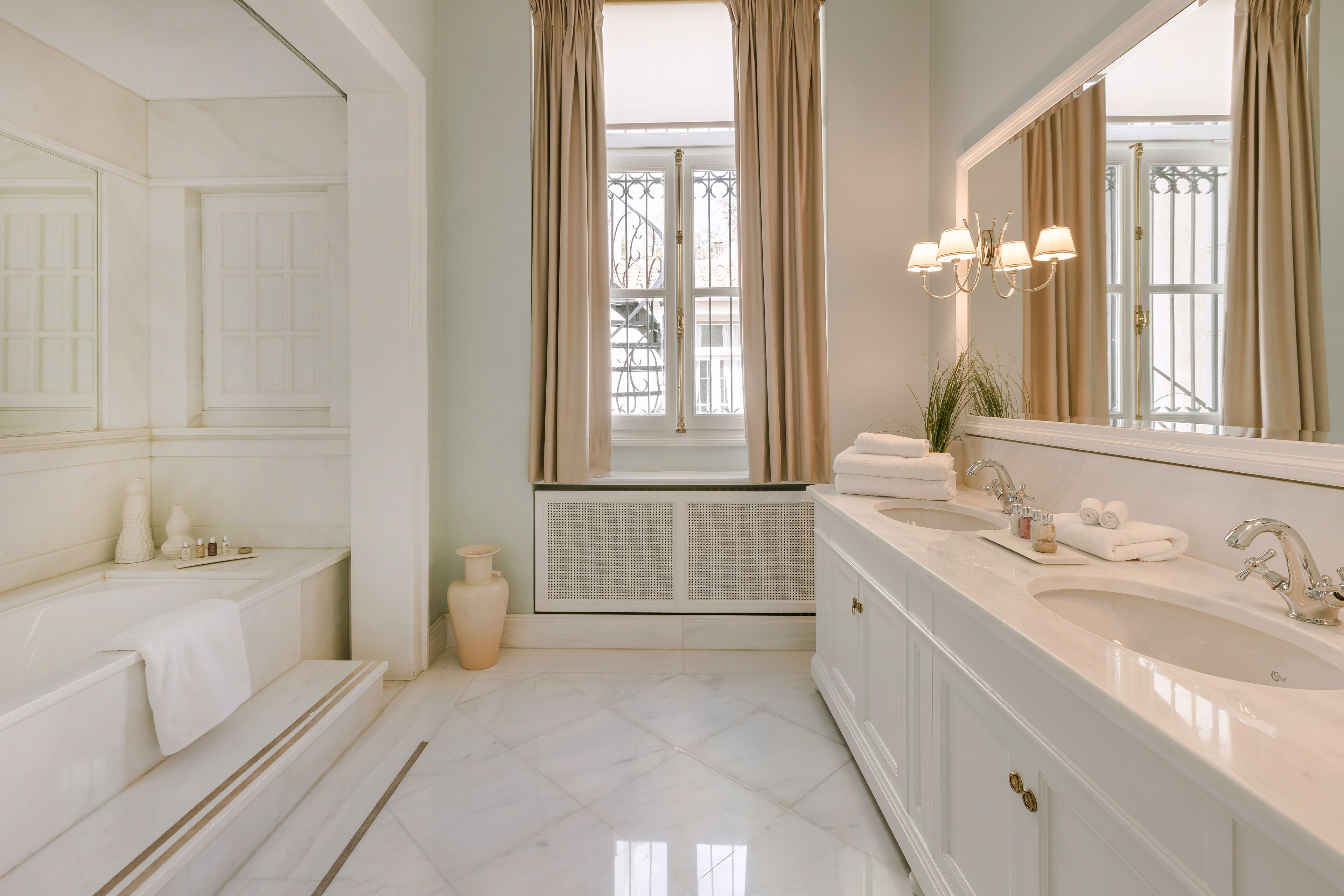 Photo - Noble Suites