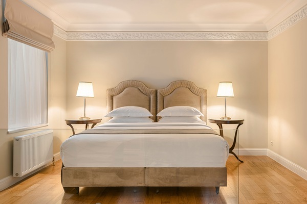 1 dormitorio y ropa de cama de alta calidad