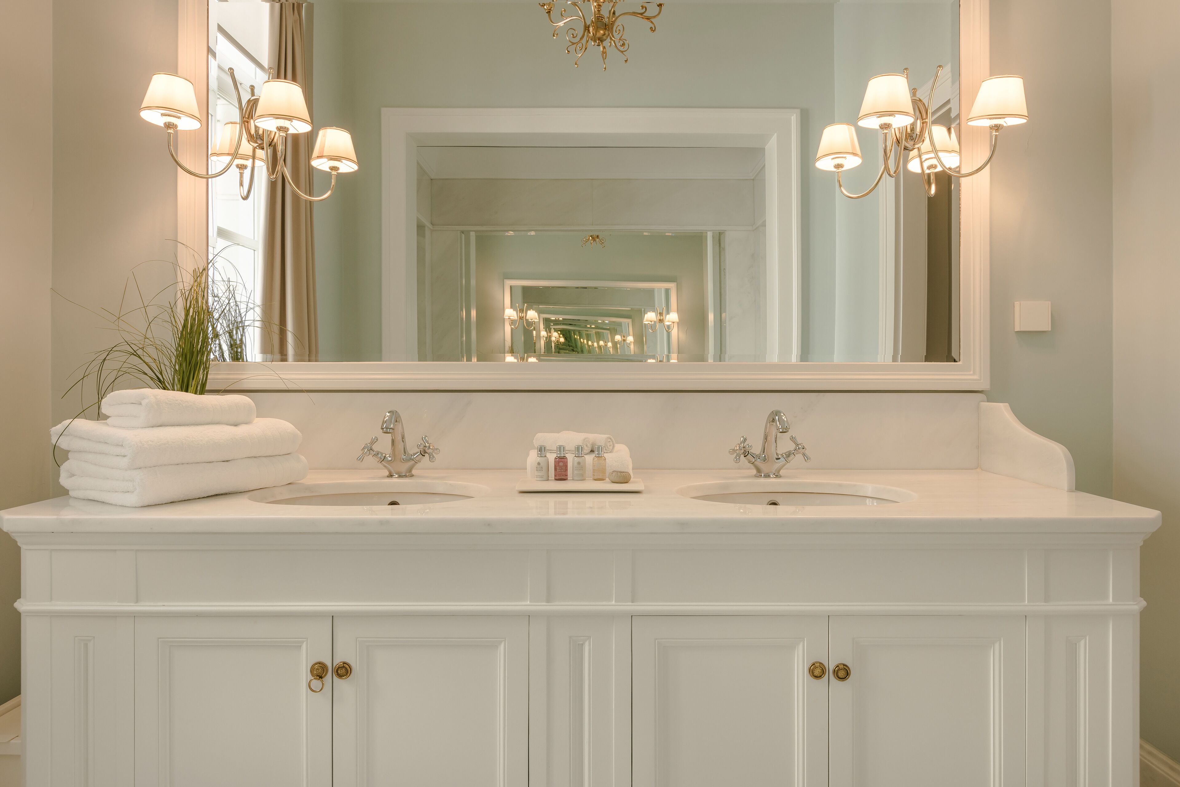 Photo - Noble Suites