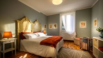 Comfort Room, Non Smoking, Mountain View | Premium bedding, free WiFi, bed sheets