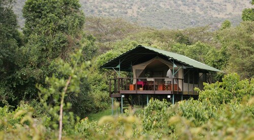 Sekenani Camp