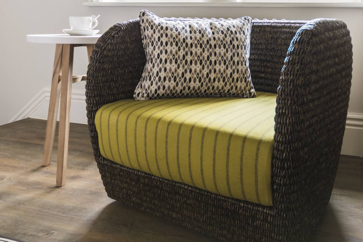 deluxe room - owl's burrow | room amenity