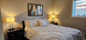 2 bedrooms, iron/ironing board, free WiFi, bed sheets