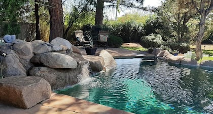 Oasis en el desierto (6 minutos a Ft Huachuca)