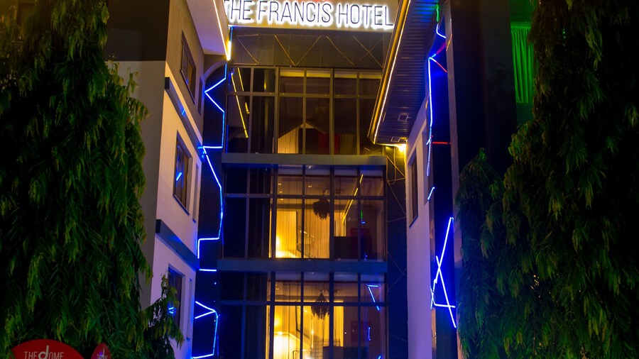 Francis Hotel