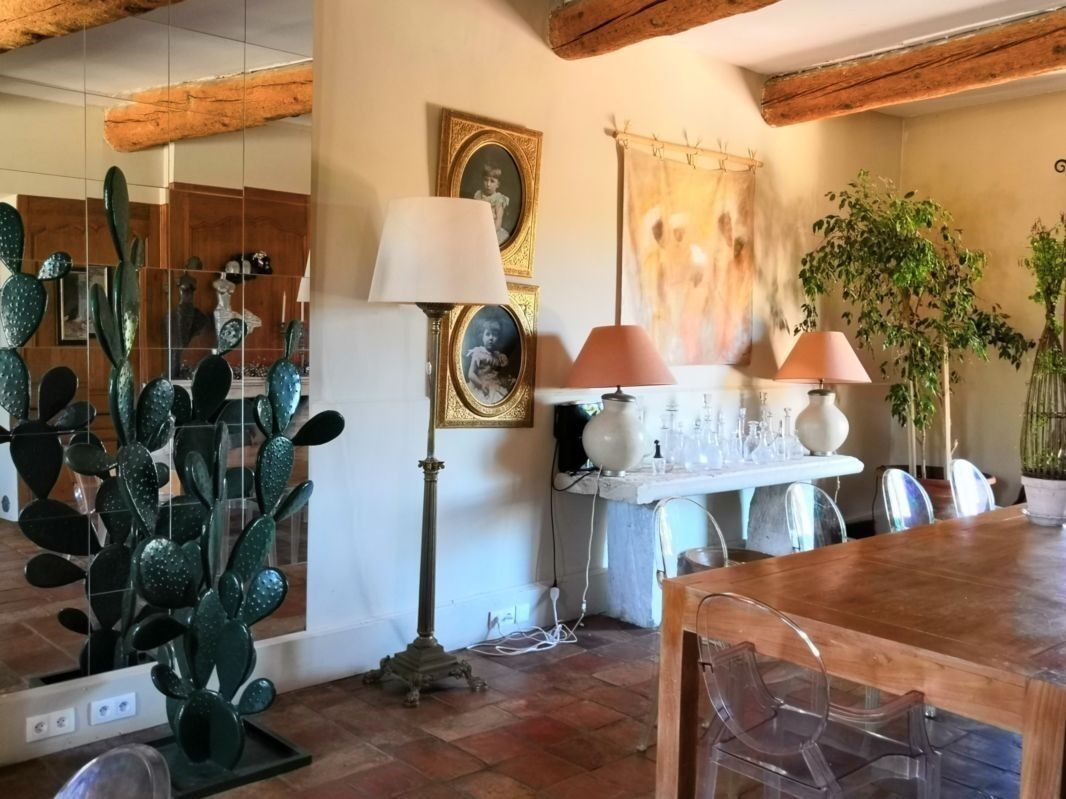 บริการอาหารเช้าและอาหารเย็น, อาหารฝรั่งเศส