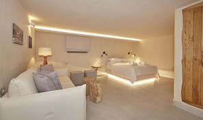 Bureau, chambres insonorisées, lits bébé (gratuits), Wi-Fi gratuit