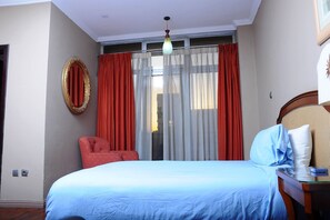 Standard Twin Room | Room amenity