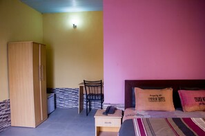 Desk - Lukham Crown Hotel (Ikorodu)