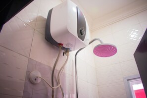 Apartment, 1 Bedroom | Bathroom shower - Greatwall Apartments (Lagos)