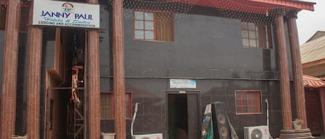 Façade de l’hébergement