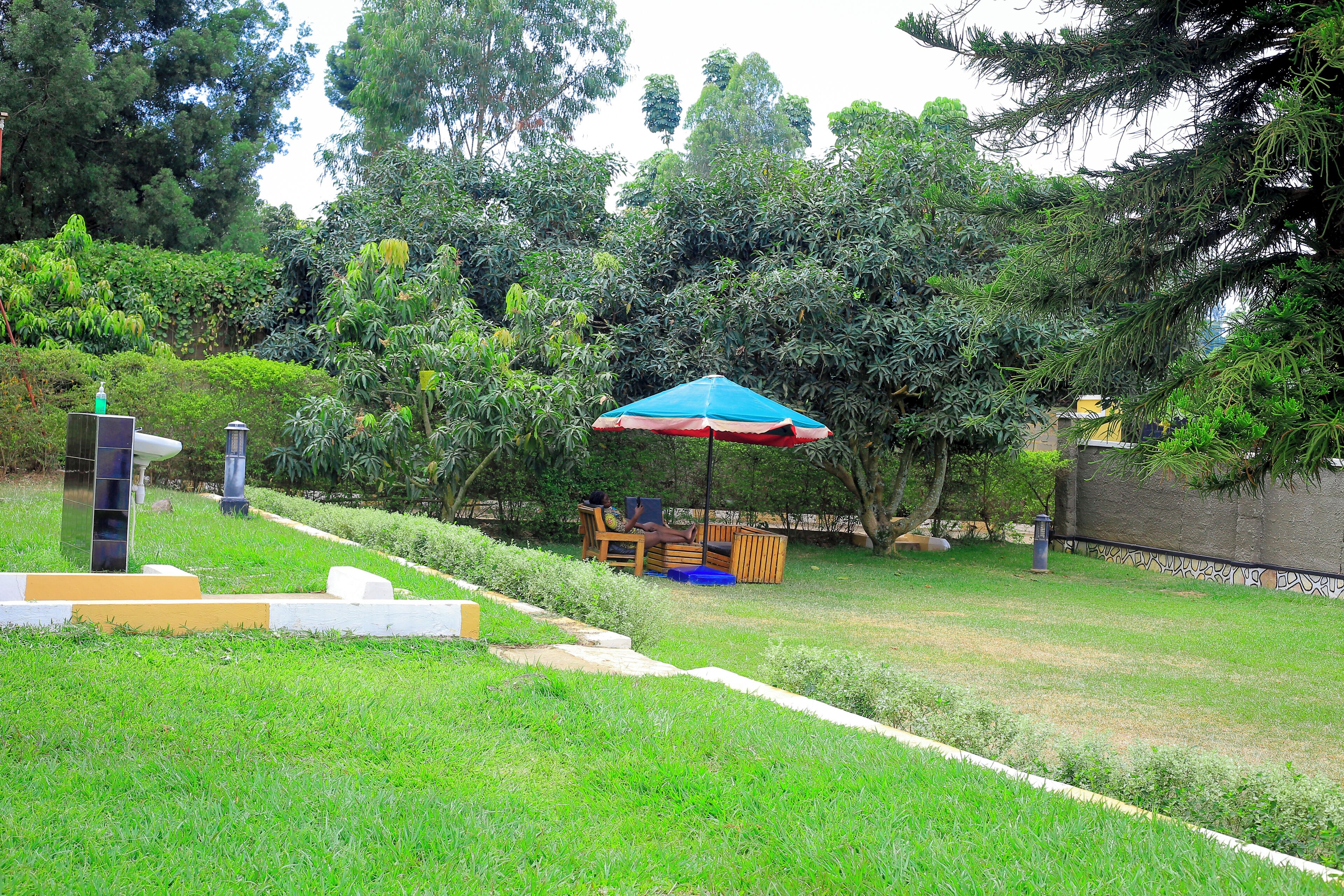 บริเวณภายนอก