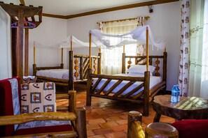 Standard Twin Room | Internet - Queen Elizabeth Park View Tourist Lodge (Kichwamba)