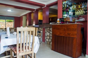 Bar (on property) - Premier Motel (Bushenyi)
