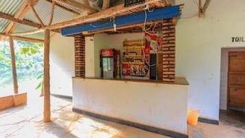 Bar (en la propiedad)