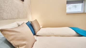 Business Apartment, 2 Katil Ratu (Queen) | 1 bilik tidur, peralatan tempat tidur premium, seterika/papan seterika