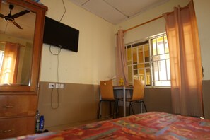 Desk - Good Morning Guest House (Kumasi)