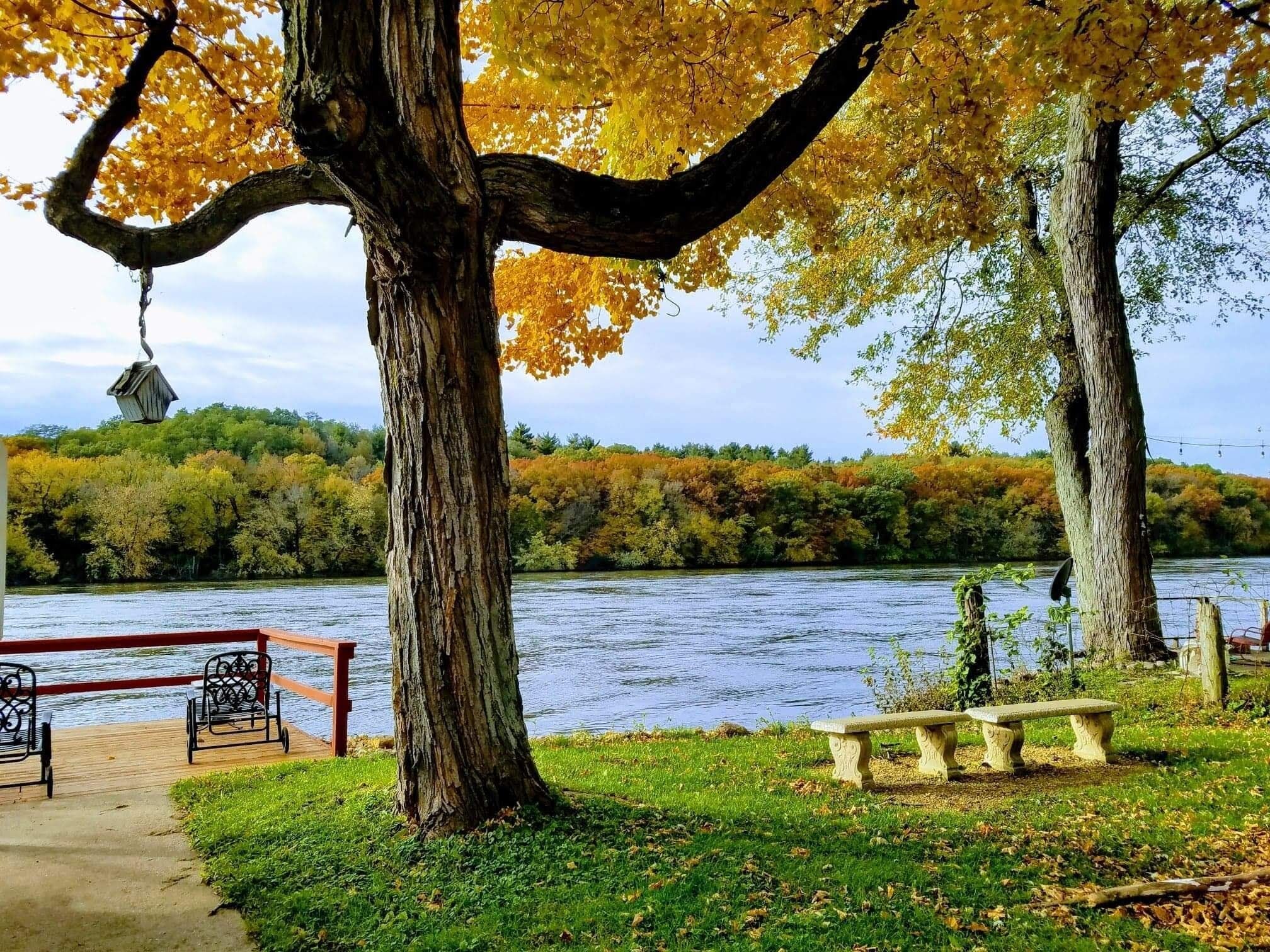 المنطقة المحيطة بالمنشأة