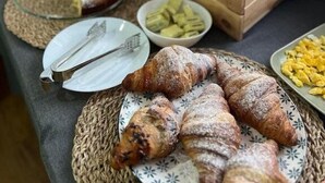 朝食 (郷土料理)、毎日提供 (有料)