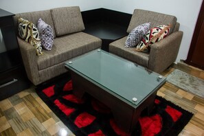Sylva Conference Room | Premium bedding - Sylva Link Suites (Lekki)