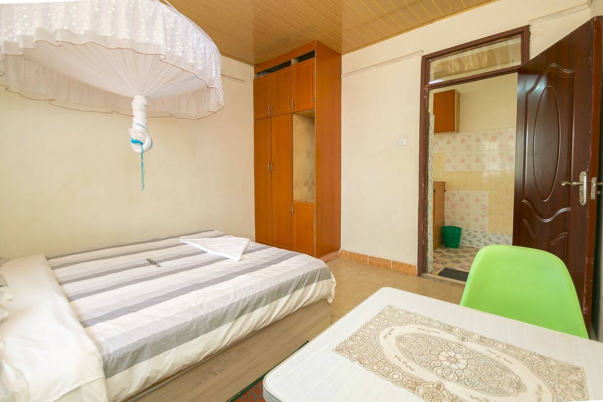 Chambre Double Standard, 1 lit double