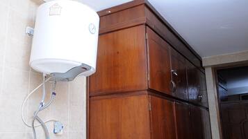 Standard Double Room, 1 Double Bed | Room amenity