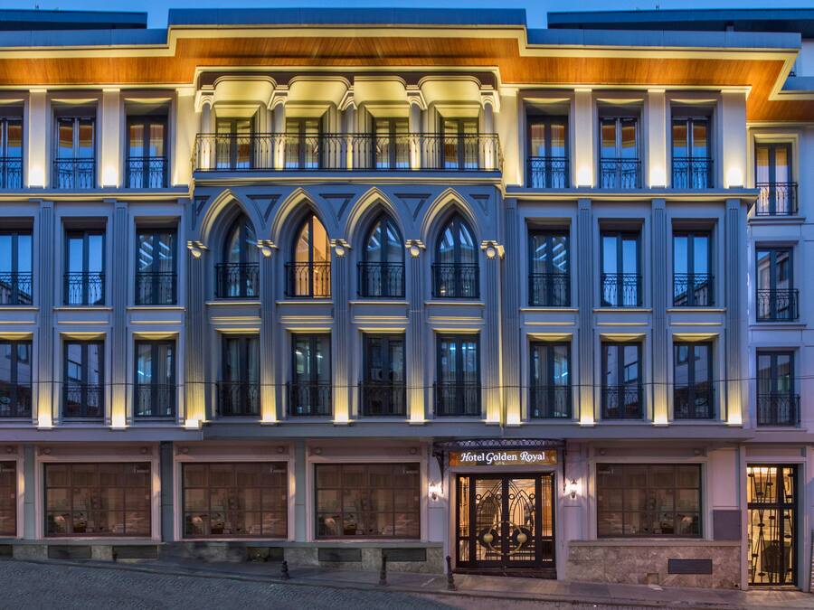 Front of property – evening/night