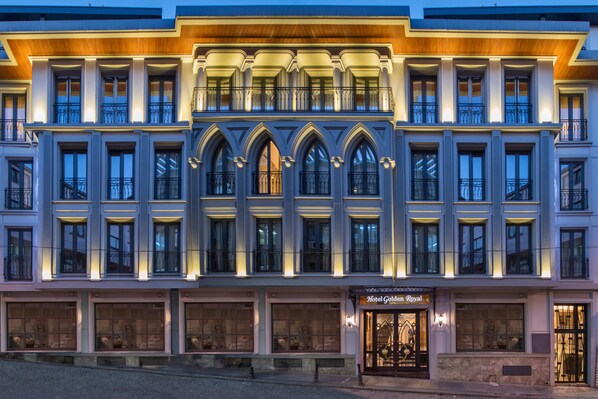 Front of property - evening/night - Golden Royal Hotel & Spa (Istanbul)