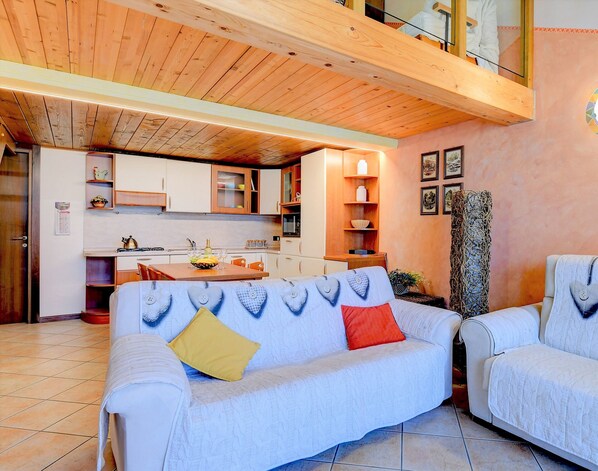 Appartement, 1 chambre | Coin séjour