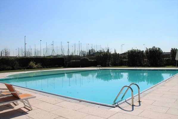 Seasonal outdoor pool