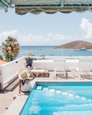 Udendørs pool, liggestole