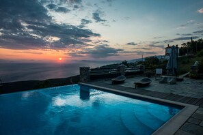 Outdoor pool, an infinity pool - Eden Concept (South Pelion)