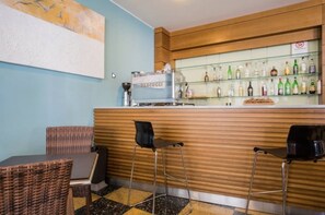 酒吧（店内）