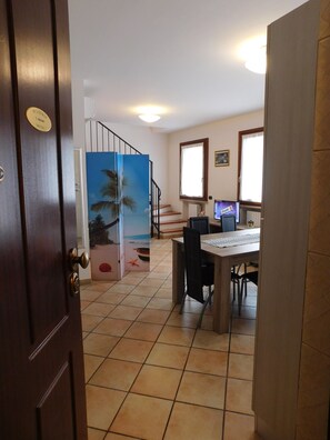 Comfort maisonnette, 1 slaapkamer | 1 slaapkamer, geluiddichte muren, gratis wifi, beddengoed