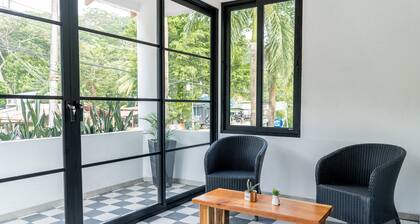 Plaza Royal Apartments