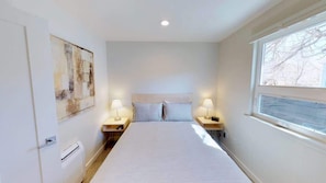 1 bedroom, WiFi (free), bed sheets