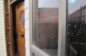 Entrée de l’hébergement