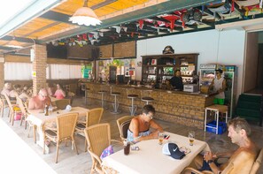 Frühstück, Mittagessen und Abendessen