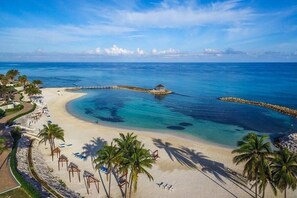 Private beach nearby, white sand, beach shuttle, beach cabanas