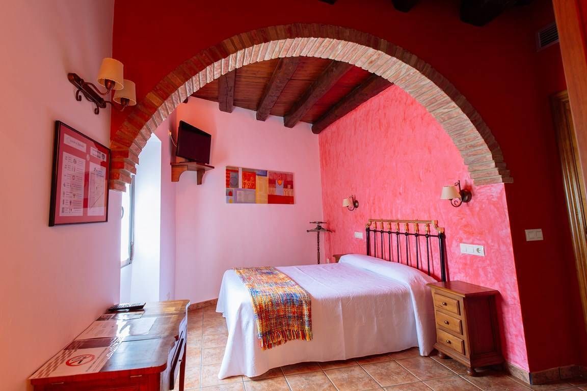 Superior Double Room | Cots/infant beds, rollaway beds, free WiFi, bed sheets